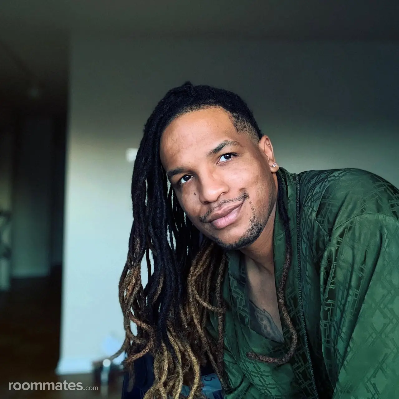 Profile photo 11 of 15