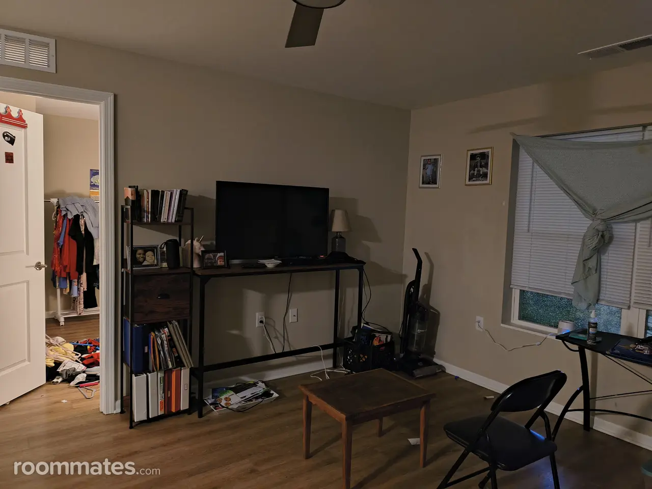 Profile photo 3 of 14