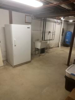 Room for rent in Bridgewater CT $850, house