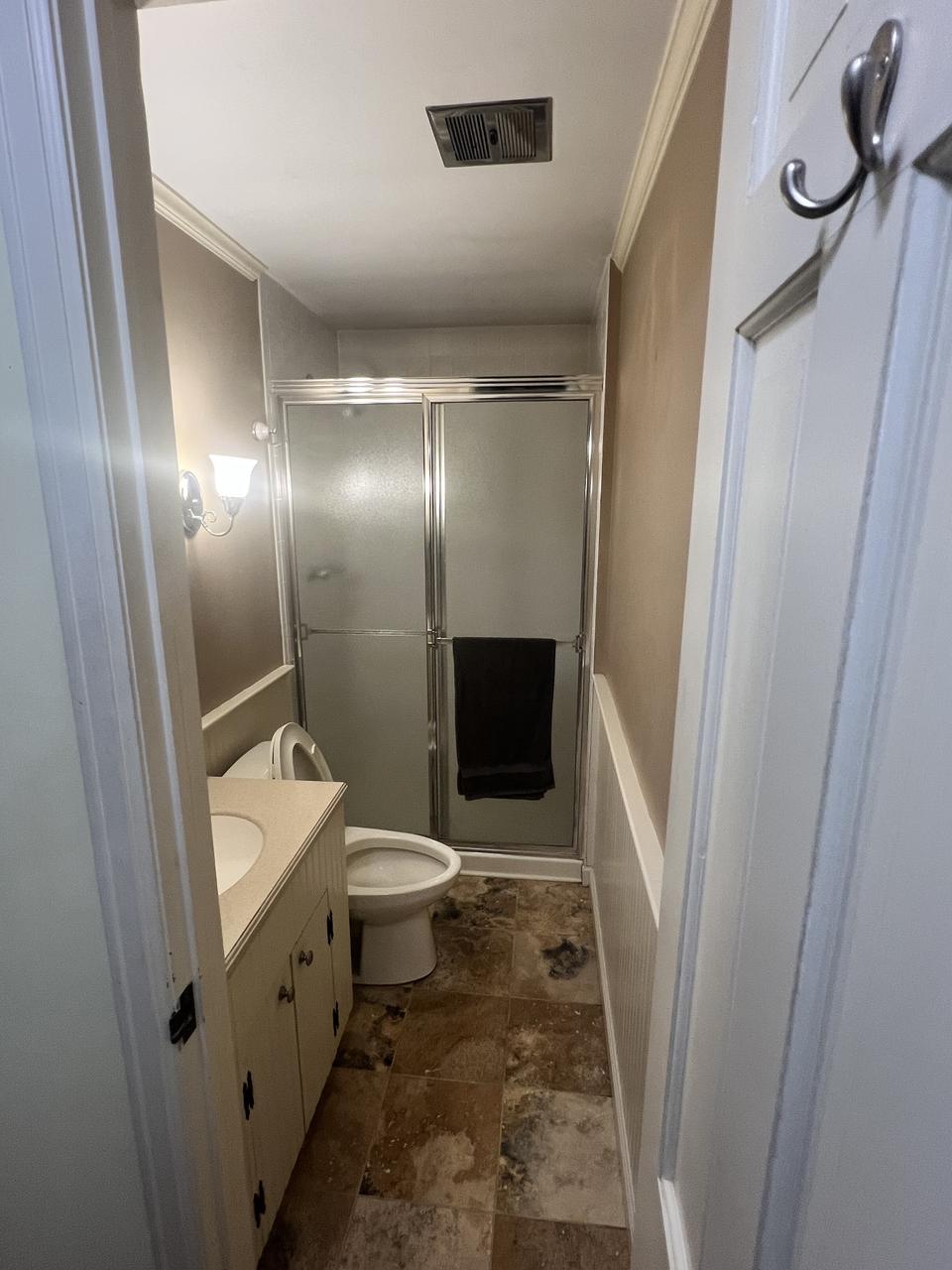 Profile photo 3 of 11