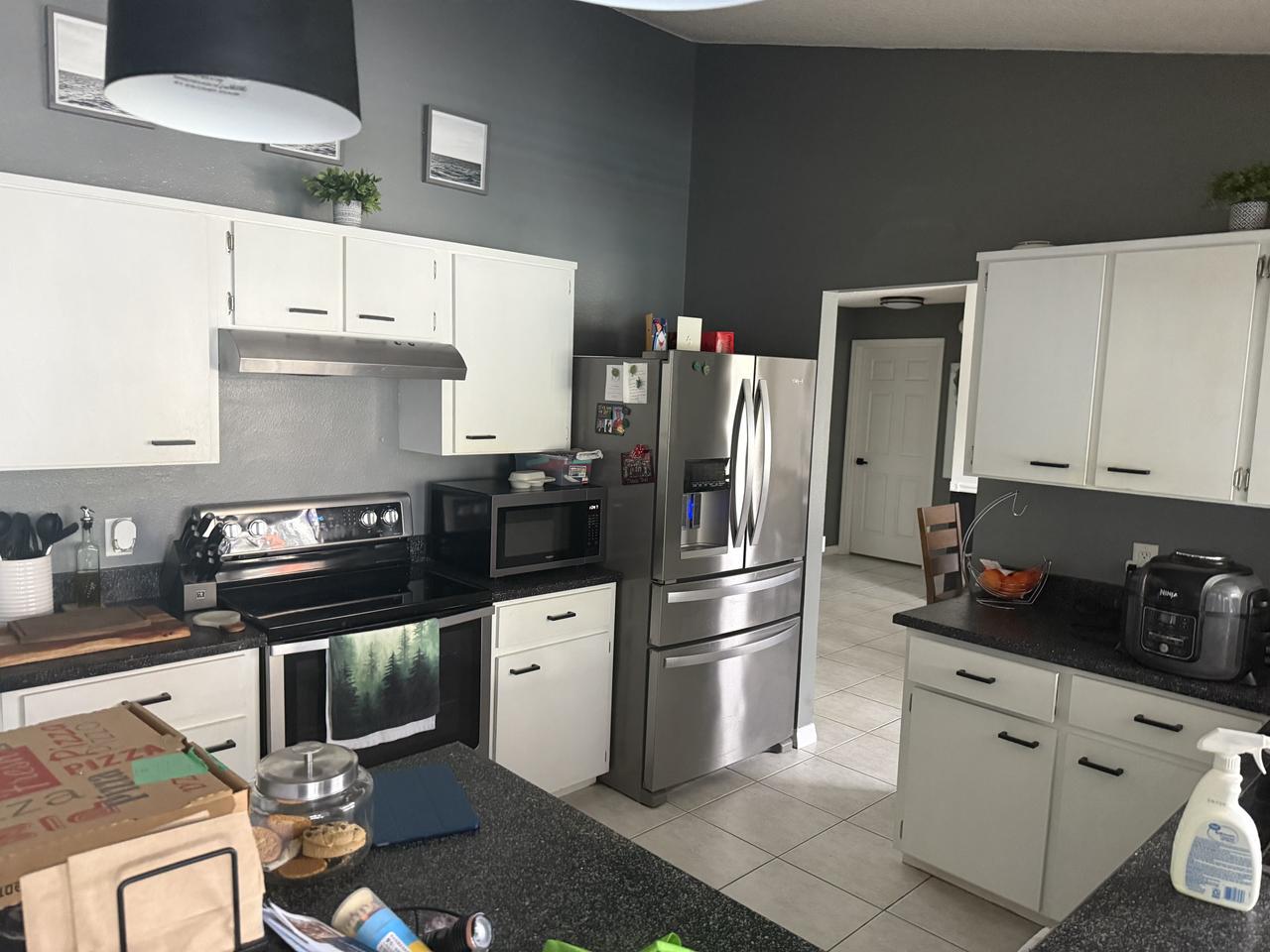 Profile photo 12 of 16