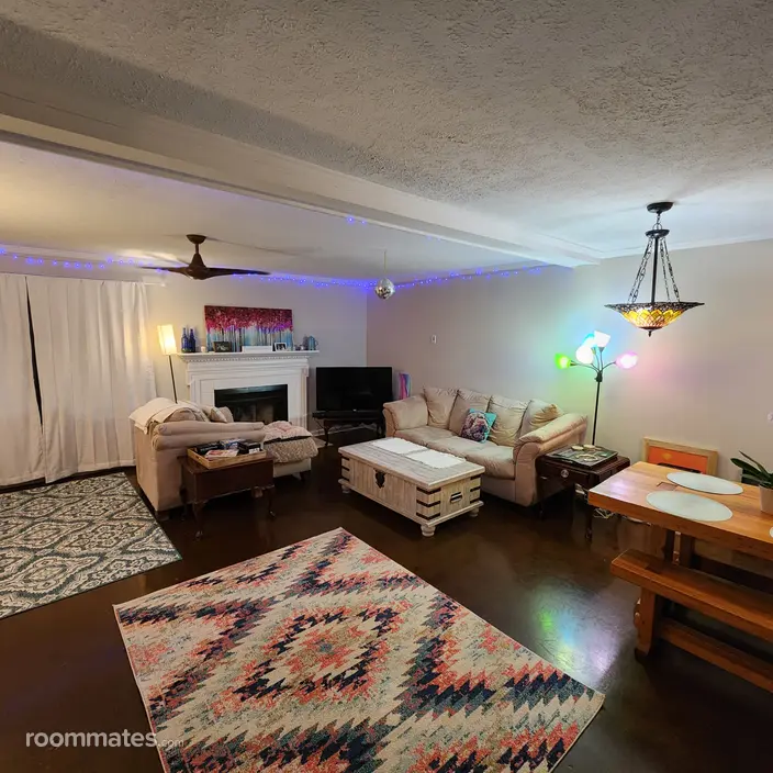 Room for rent in Raleigh, NC $750, townhouse