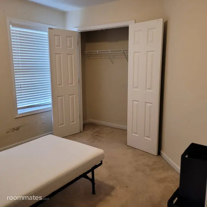 Room for rent in Riverdale, GA $850, house