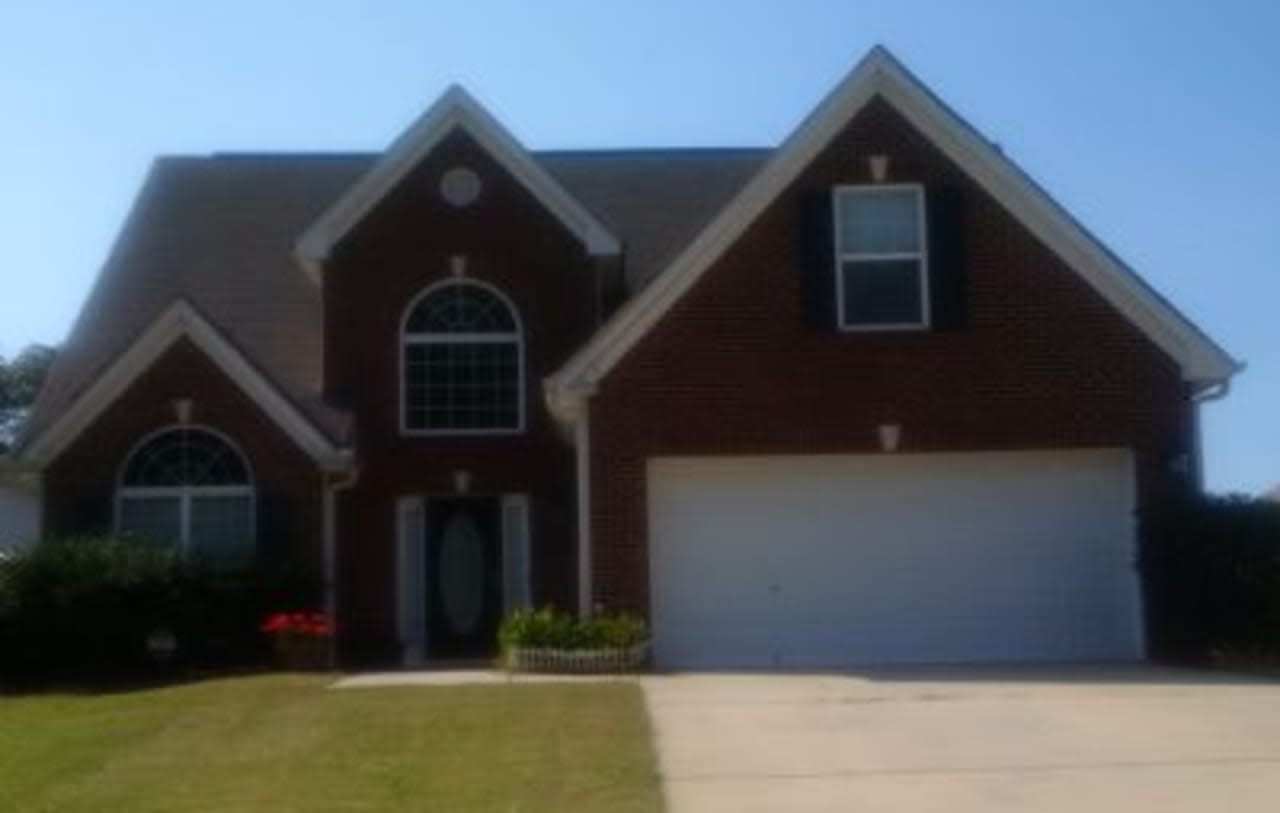 Profile photo 4 of 8