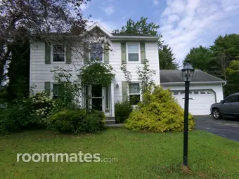 Room for rent in Ballston Spa, NY $900, house