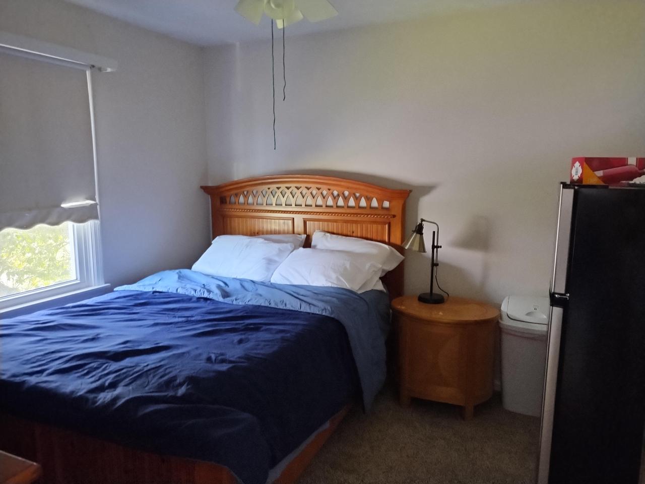 Profile photo 1 of 2