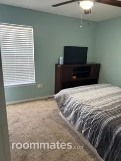 Room for rent in Crestview, FL $650, house