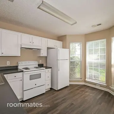 Room for rent in Charlotte NC $995, house