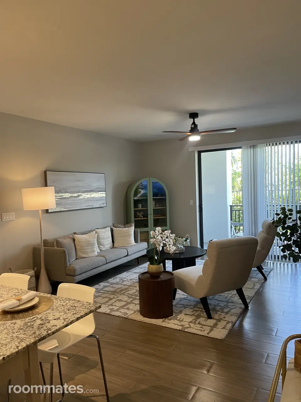 Profile photo 1 of 11