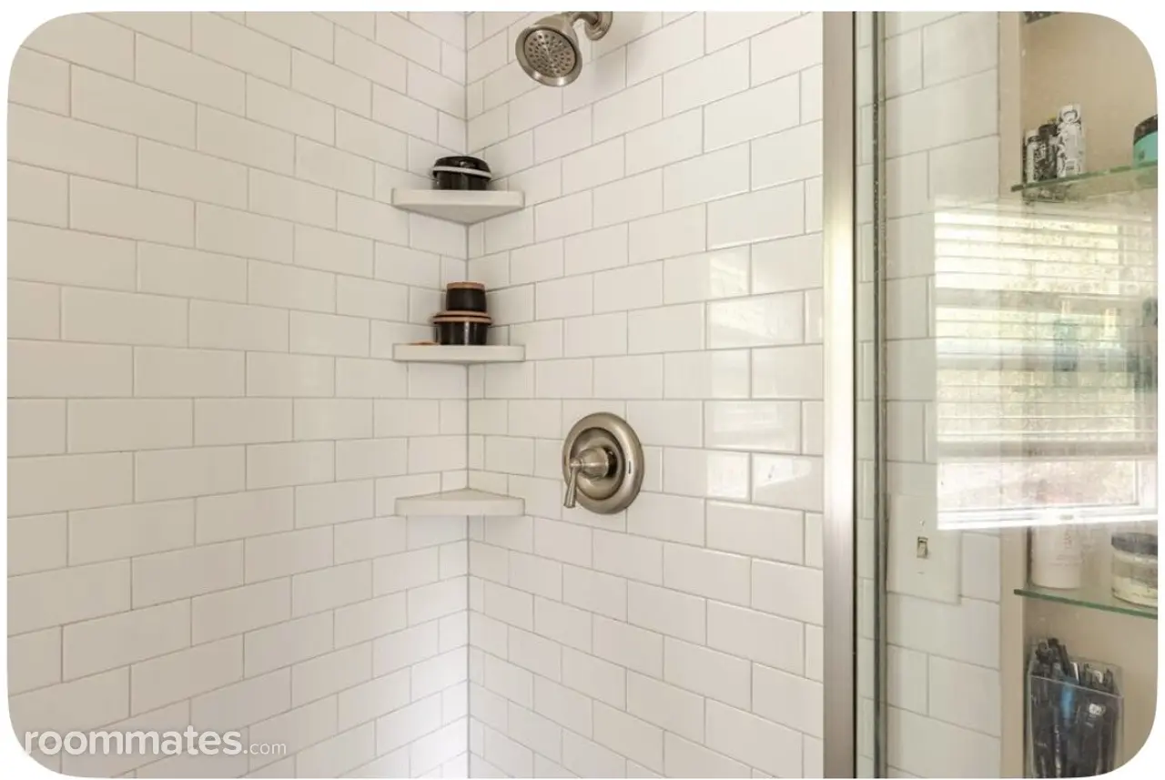 Profile photo 2 of 9