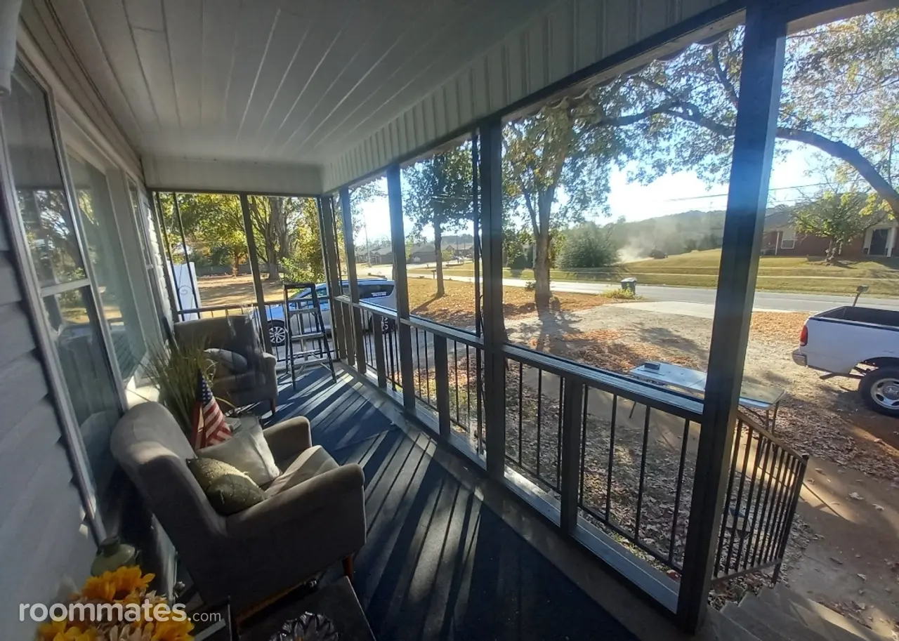 Profile photo 3 of 11