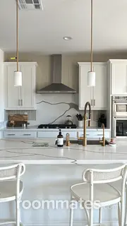 Room for rent in Riverside, CA $1200, house