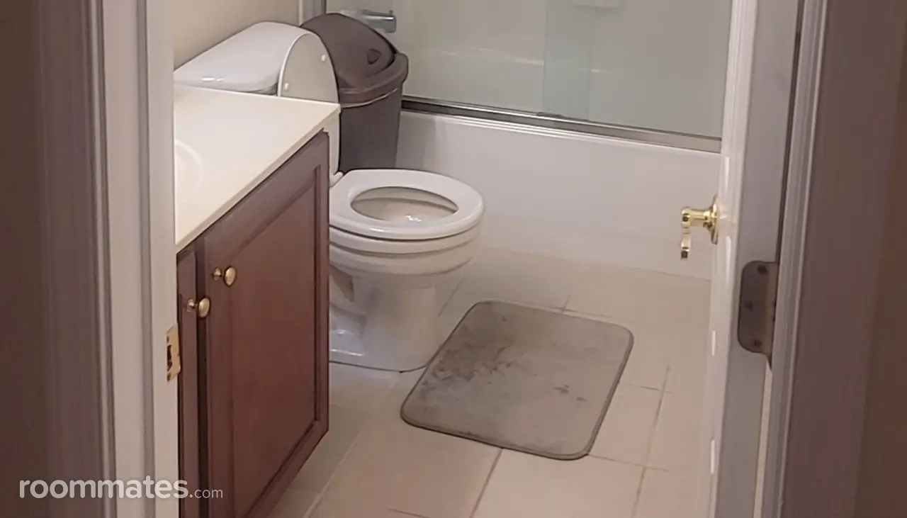 Profile photo 1 of 2