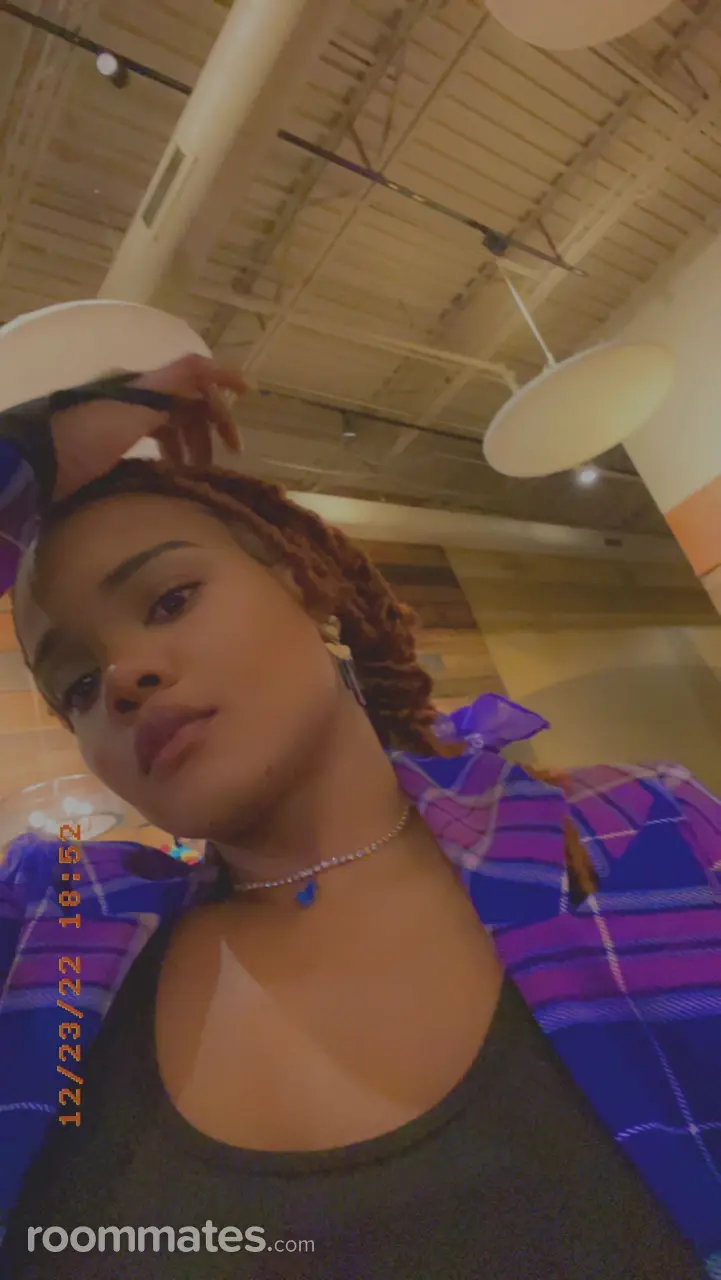 Profile photo 3 of 5