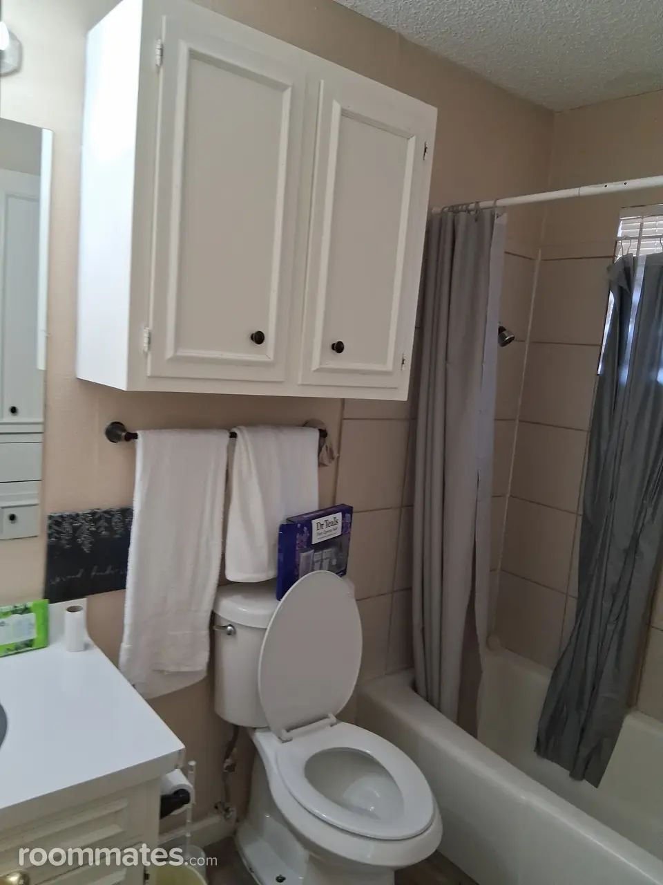 Profile photo 5 of 5