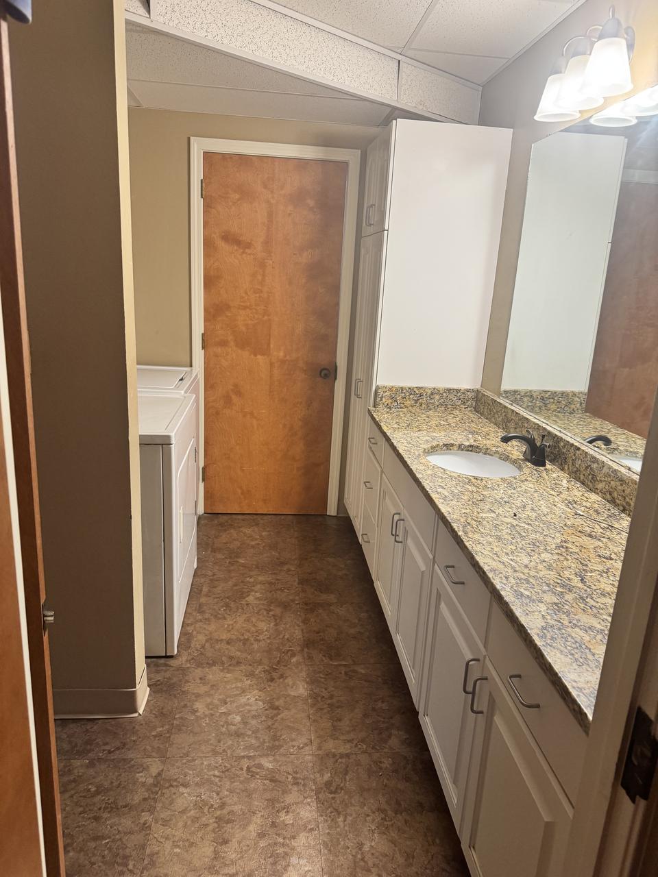 Profile photo 4 of 14