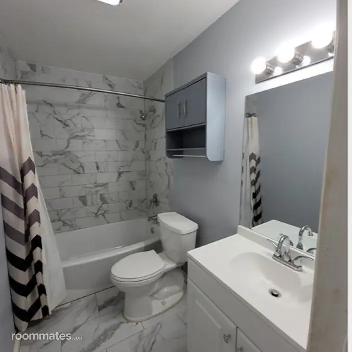 Room for rent in San Antonio, TX $600, house