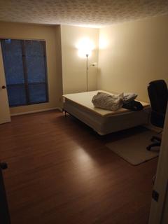 Room for rent in Decatur, GA $900, condo