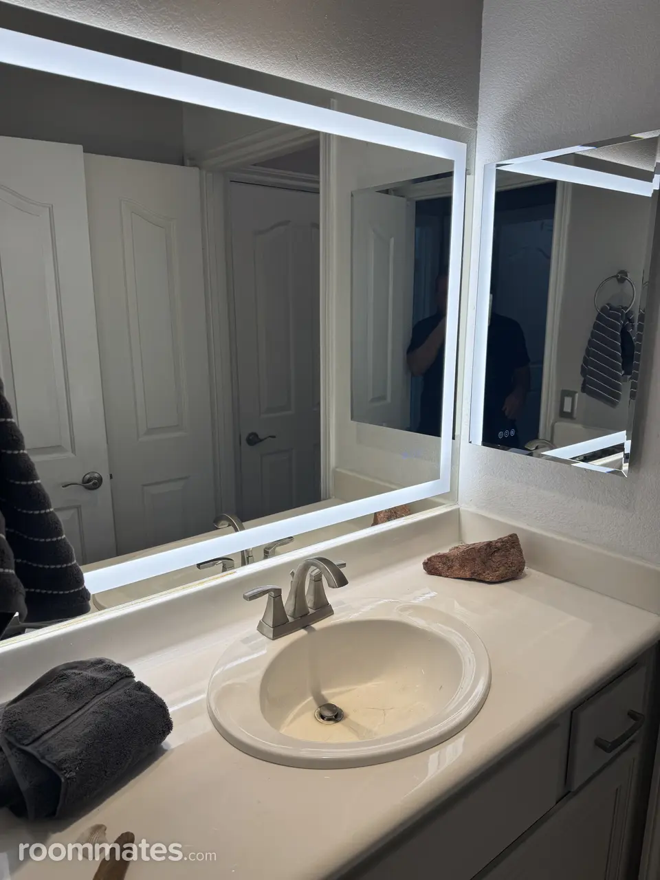 Profile photo 2 of 18