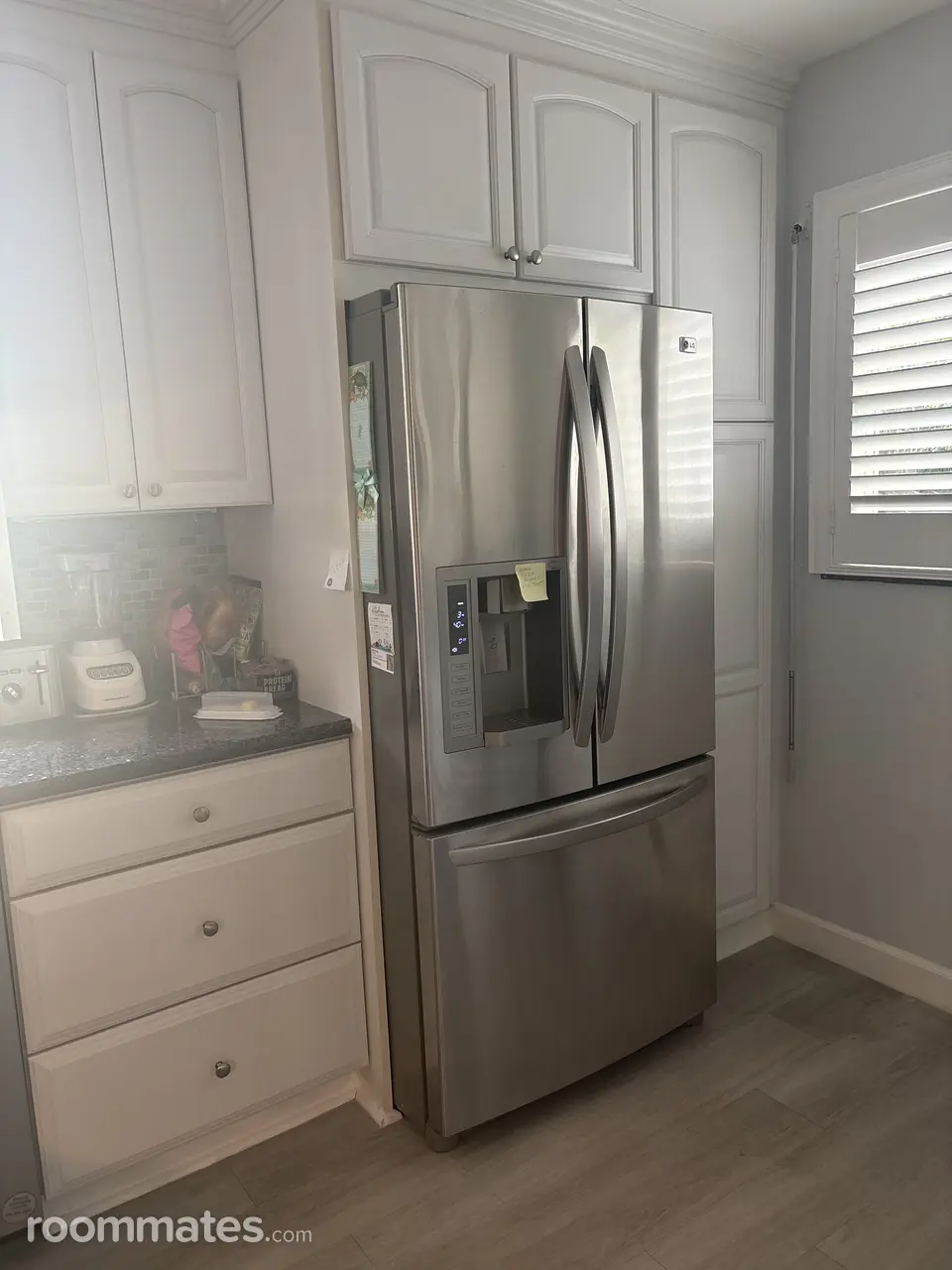 Profile photo 14 of 18