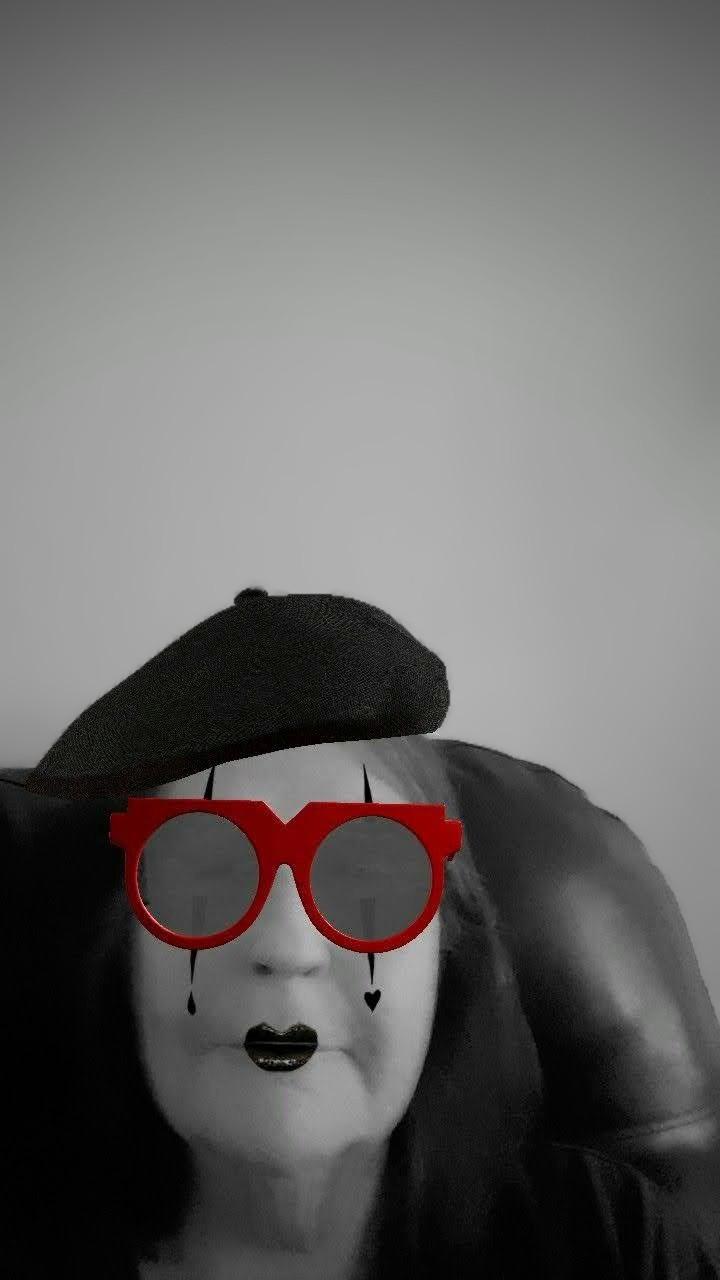 Profile photo 3 of 4