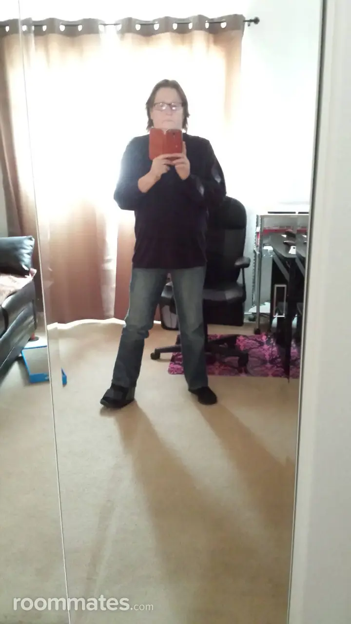 Profile photo 4 of 4