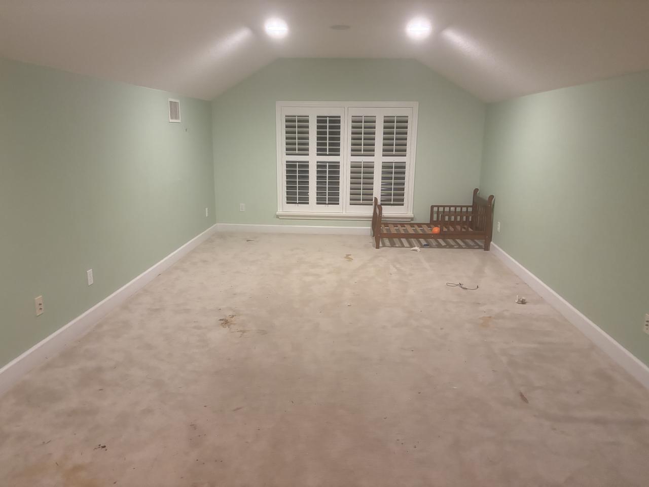 Profile photo 2 of 8