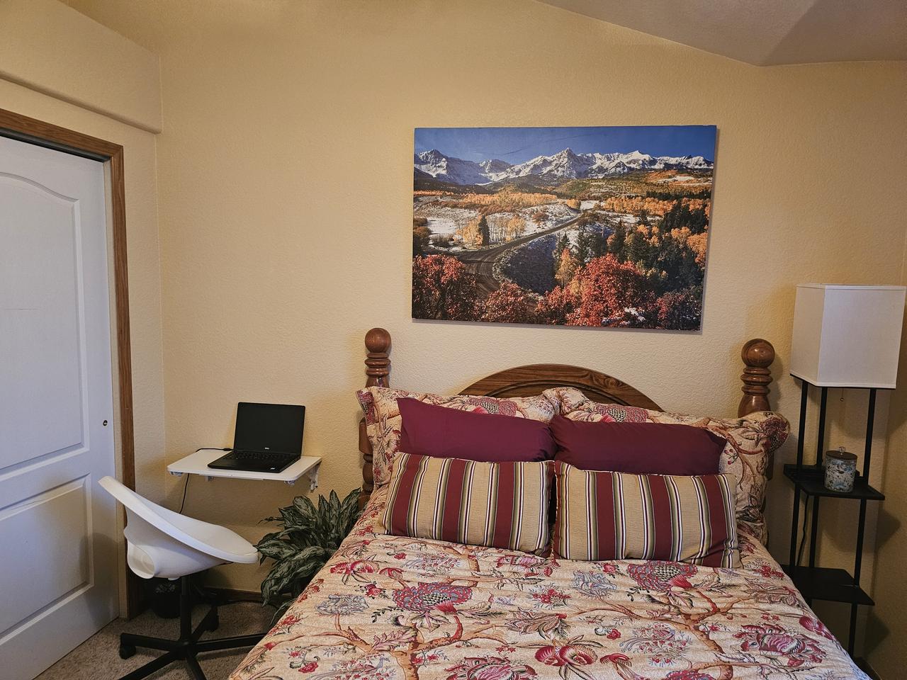 Profile photo 5 of 6