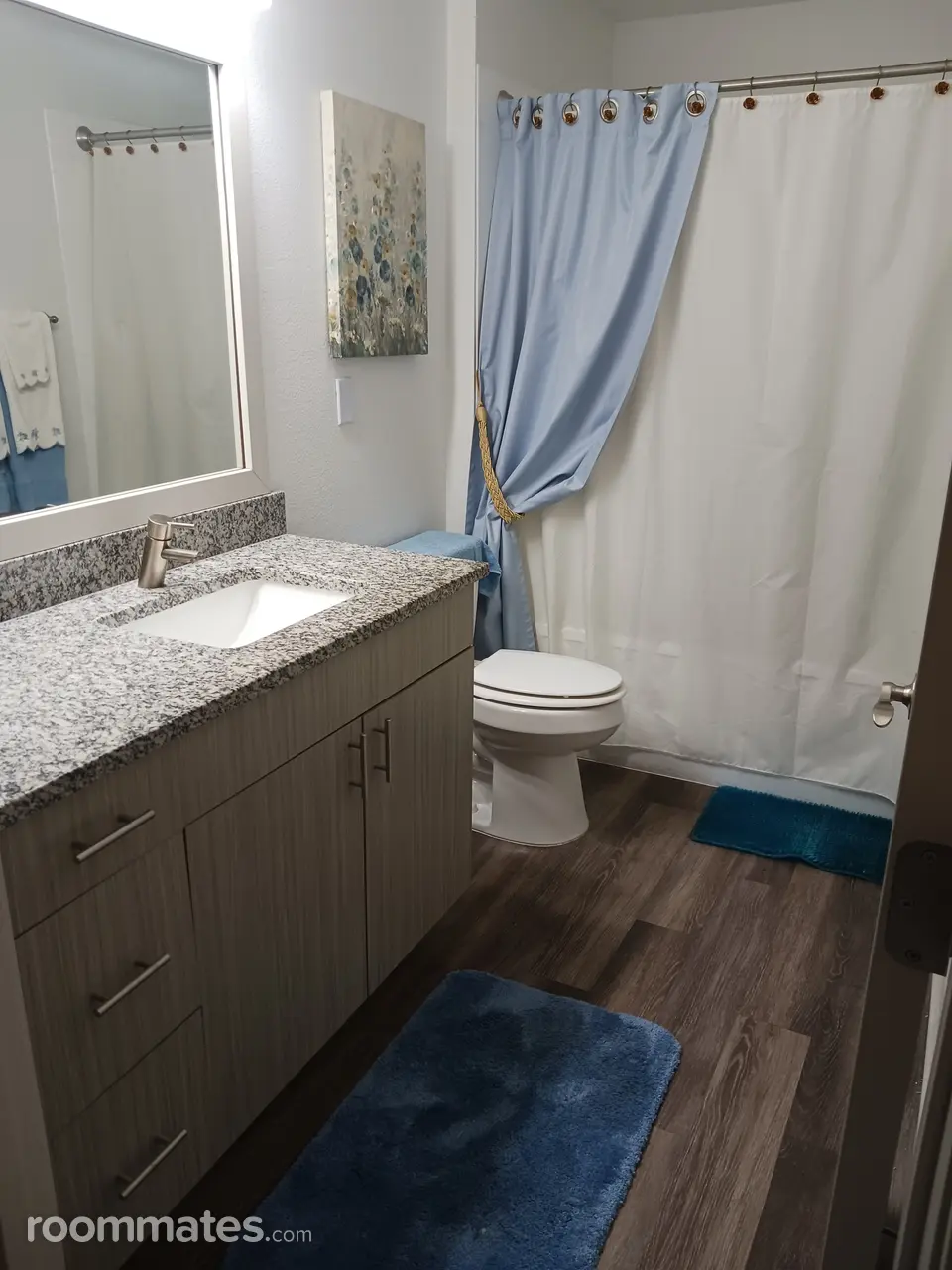 Profile photo 4 of 5