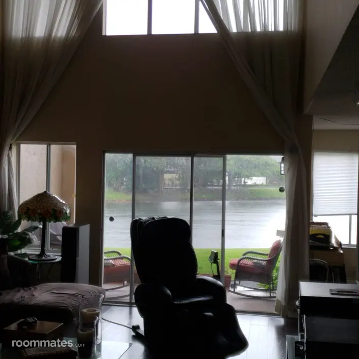 Room for rent in Boca Raton, FL $1150, townhouse
