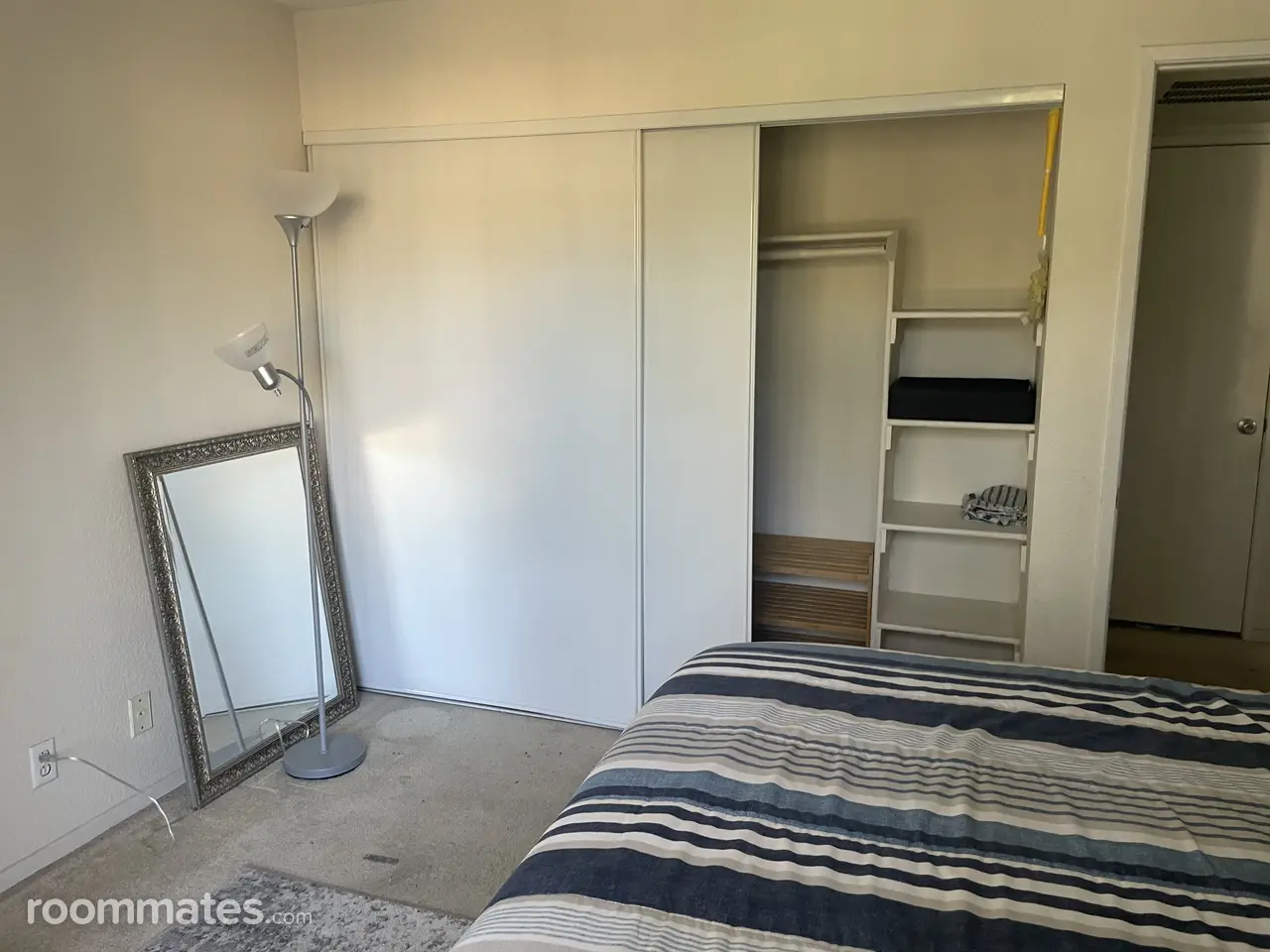 Profile photo 7 of 11