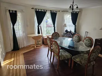 Room for rent in Santa Ana, CA $1200, house