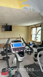 Room for rent in Salem, MA $1300, house