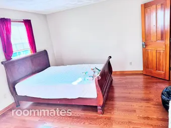Room for rent in Salem, MA $1000, house