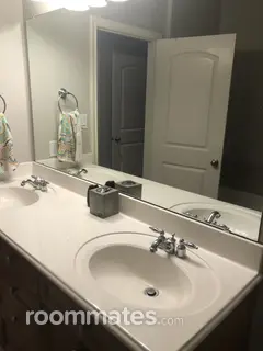 Room for rent in Plano, TX $1000, condo