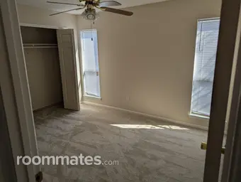 Room for rent in San Antonio, TX $700, house