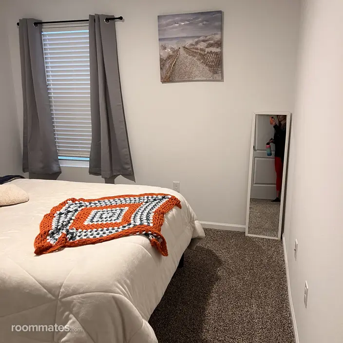 Room for rent in St. Augustine, FL $800, house