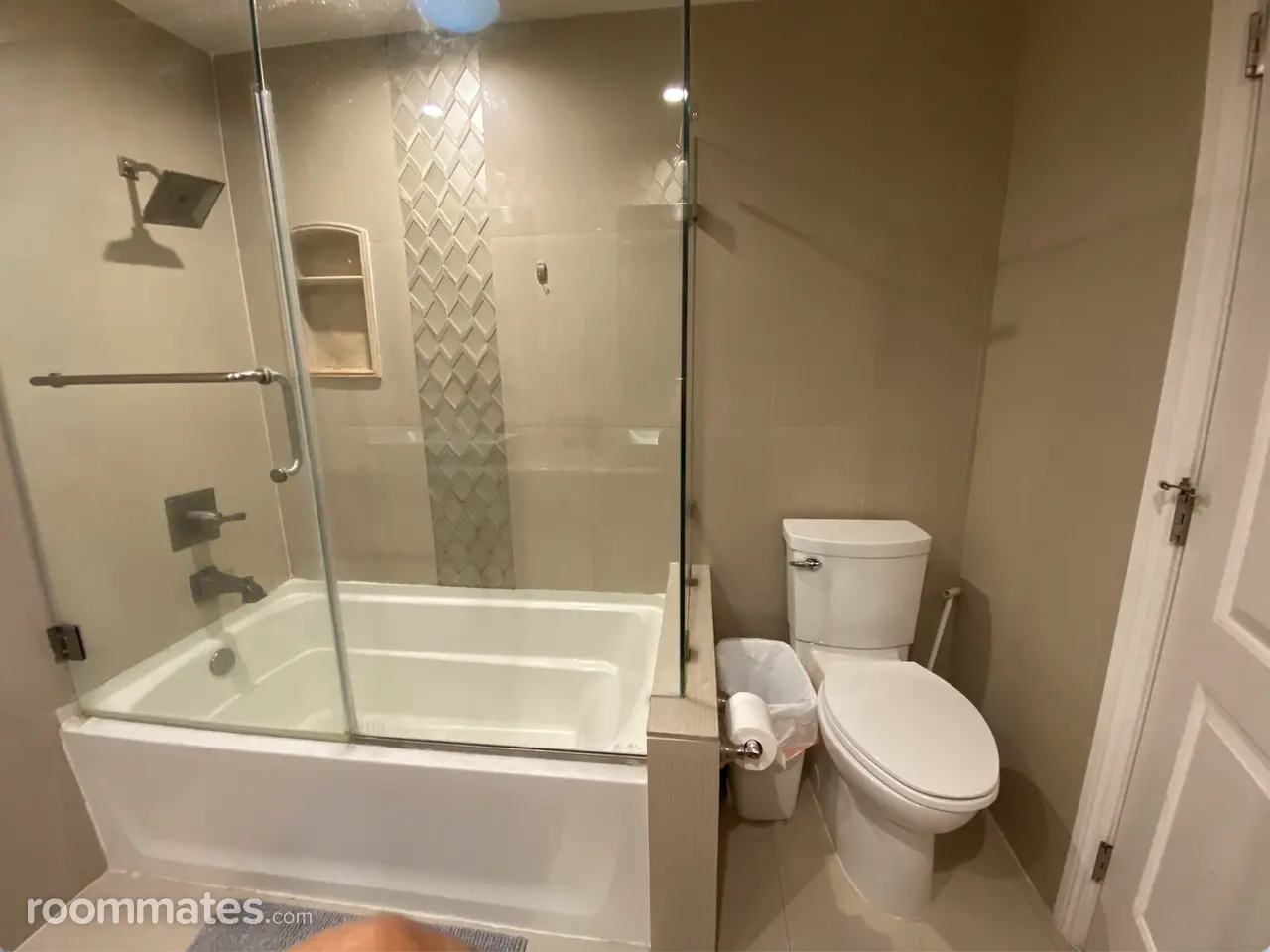 Profile photo 7 of 9