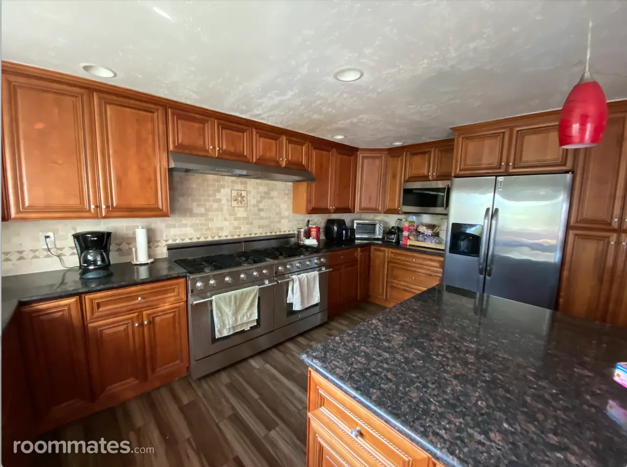 Profile photo 6 of 9