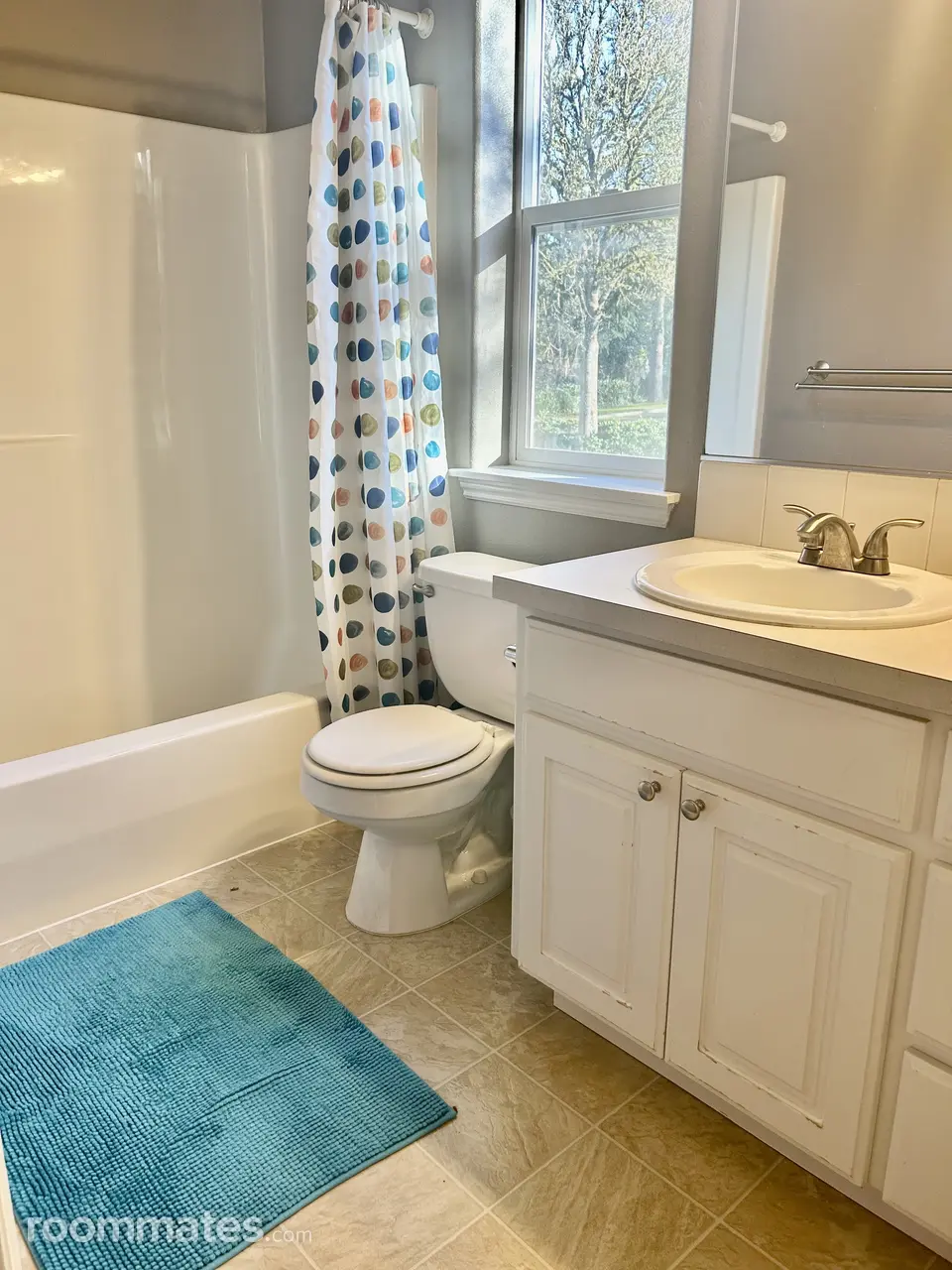 Profile photo 4 of 13