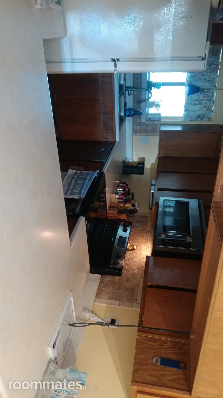 Profile photo 4 of 10