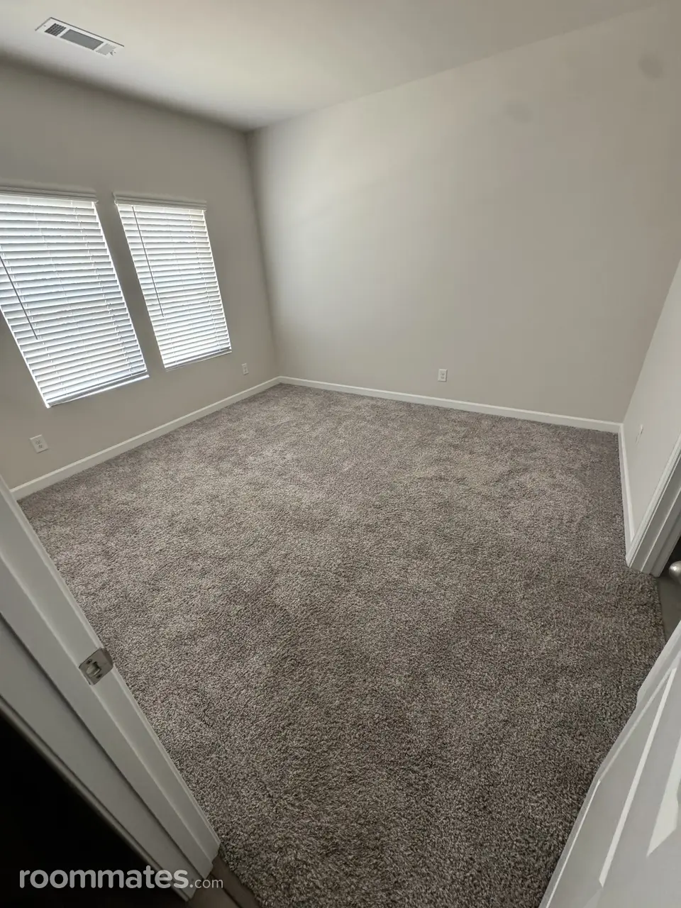 Profile photo 6 of 11