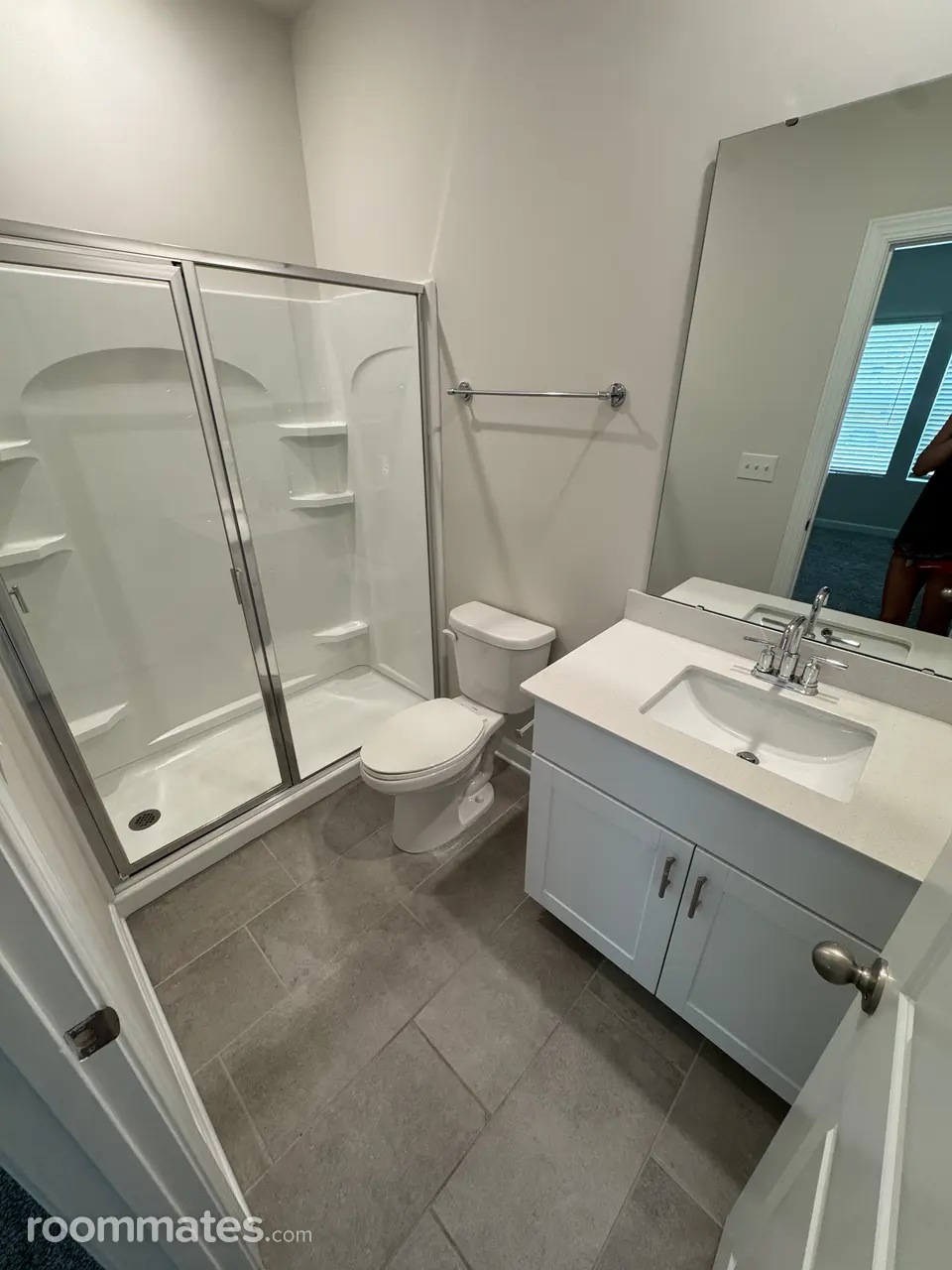 Profile photo 7 of 11