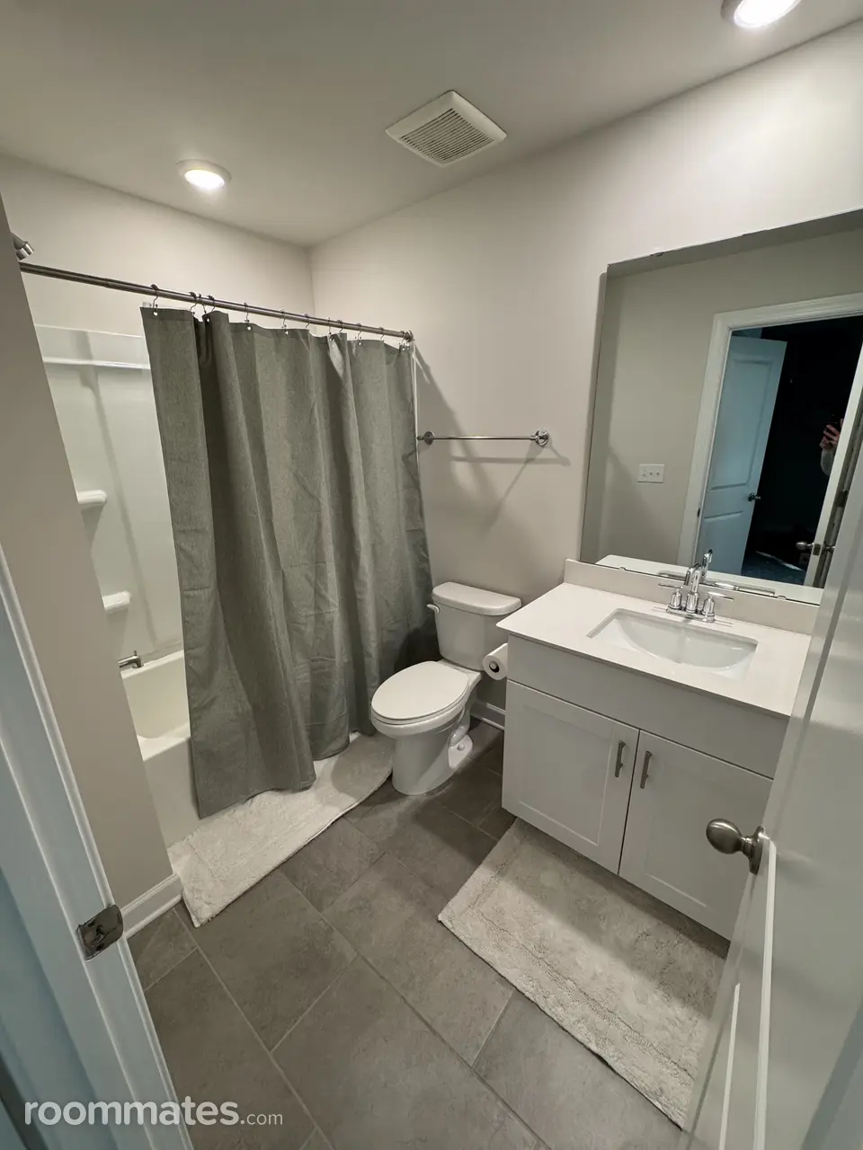 Profile photo 5 of 11