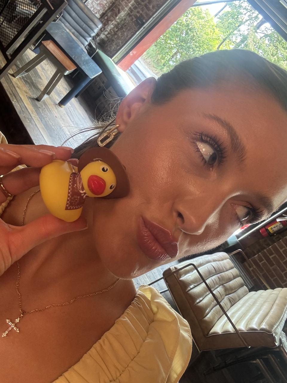 Profile photo 10 of 11