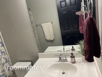 Room for rent in Mesa, AZ $783, house
