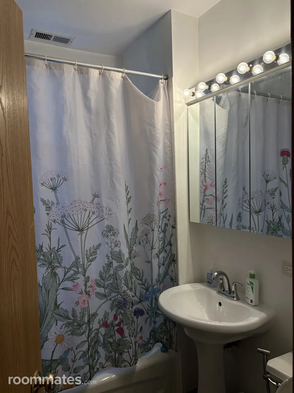 Profile photo 6 of 9