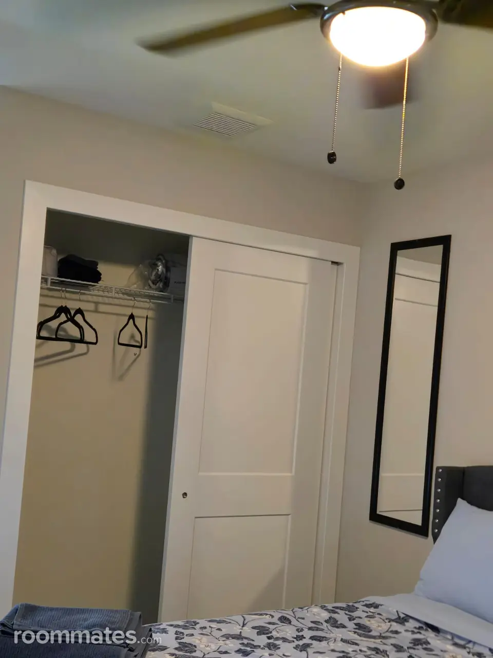 Profile photo 10 of 11