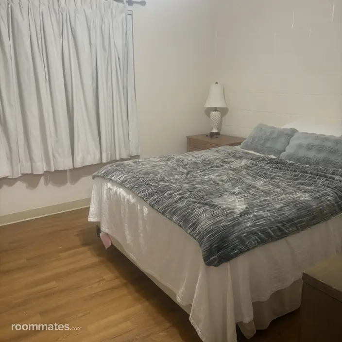 Room for rent in Wahiawa, HI $1000, townhouse