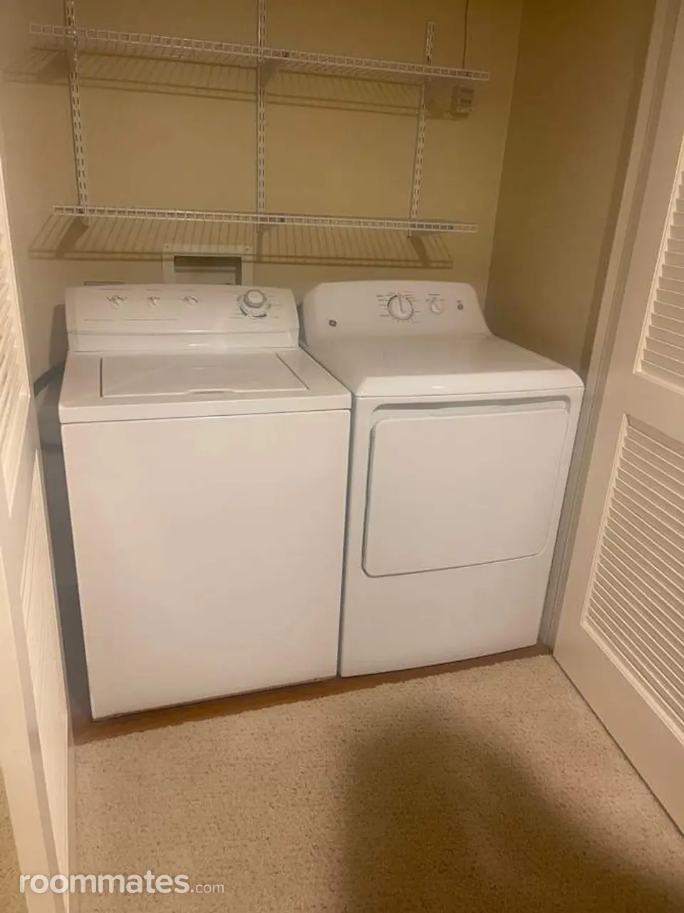 Profile photo 4 of 7